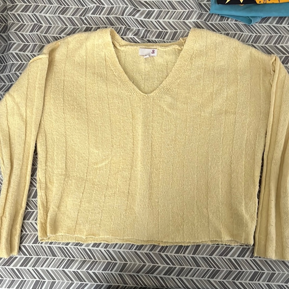 Knit sweater